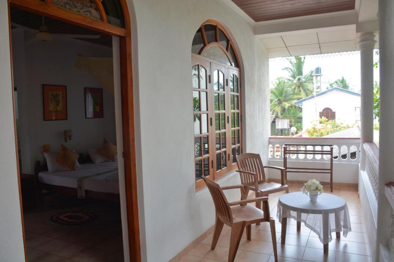 Welcome Family Guest House. Bentota Exterior photo